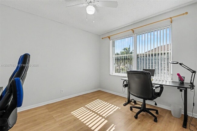 Building Photo - 17367 SW 20th Ct