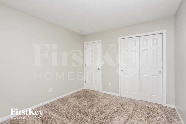 Building Photo - 10567 Secretariat Dr