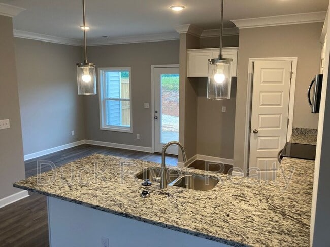 Building Photo - 2718 Wind Gap Dr