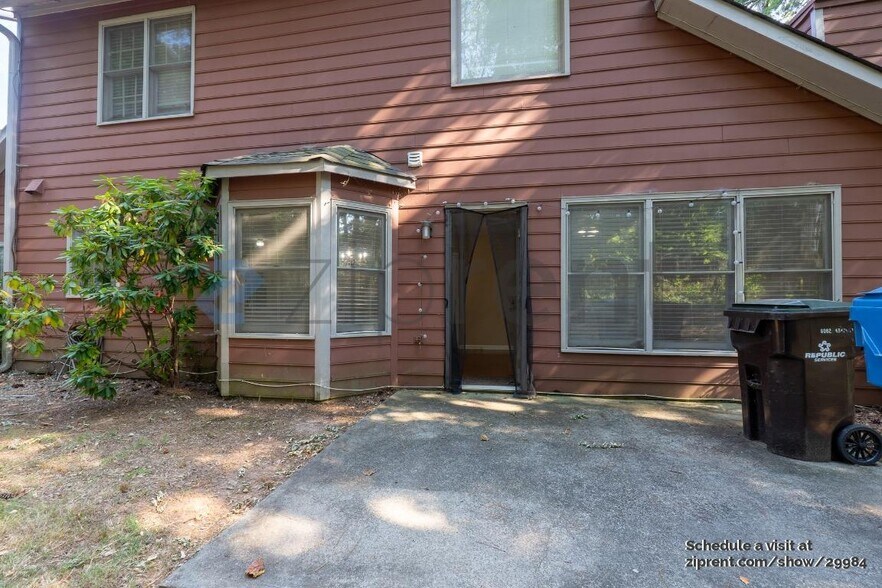 Building Photo - 125 Pine Top Ct