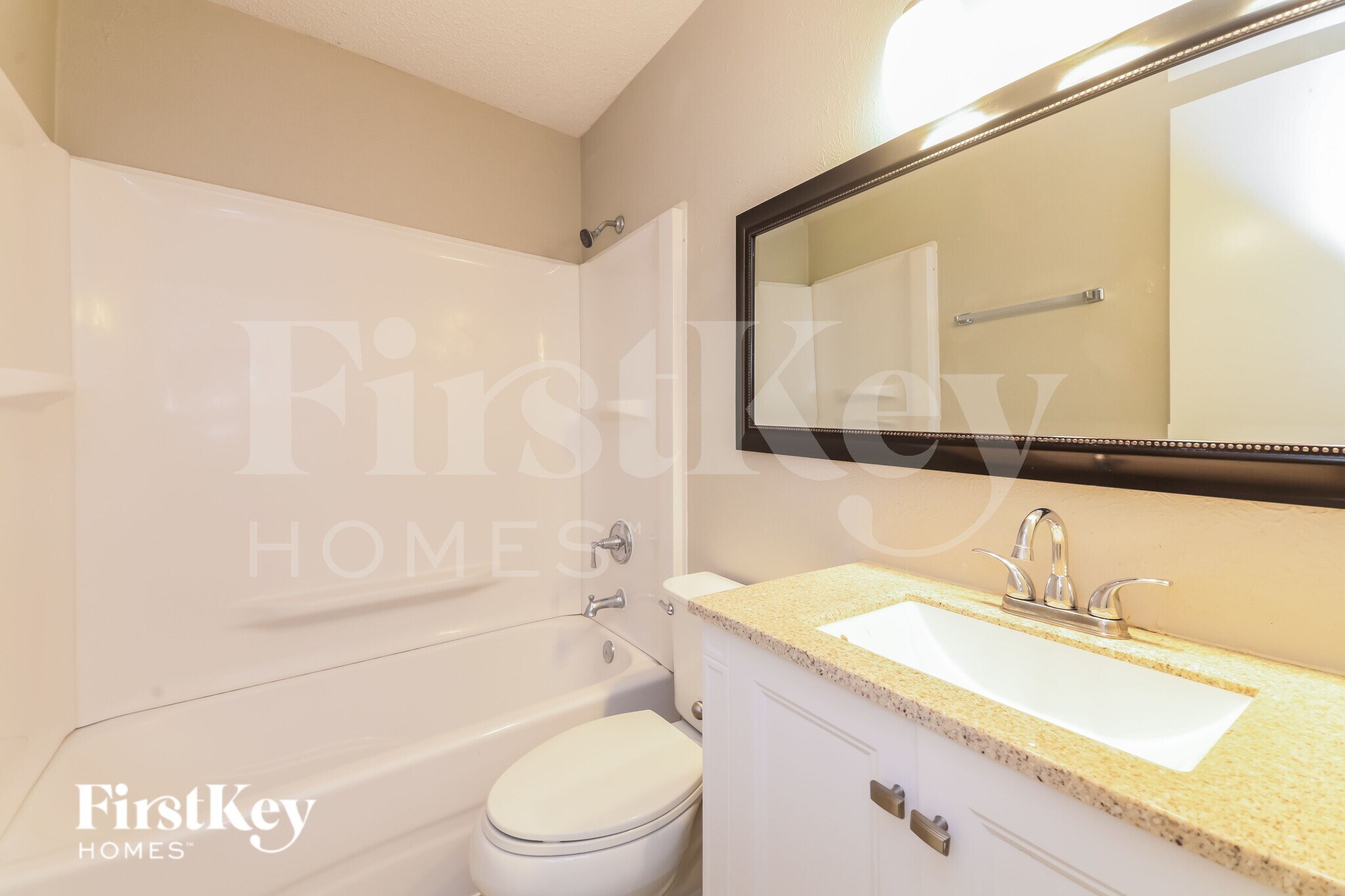 Building Photo - 2933 Southern Cross Dr