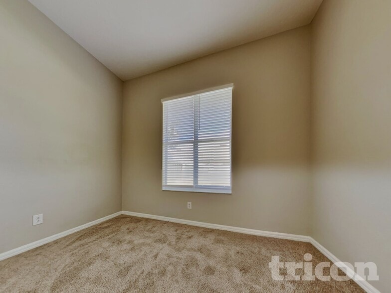 Building Photo - 3508 Pendleton Way