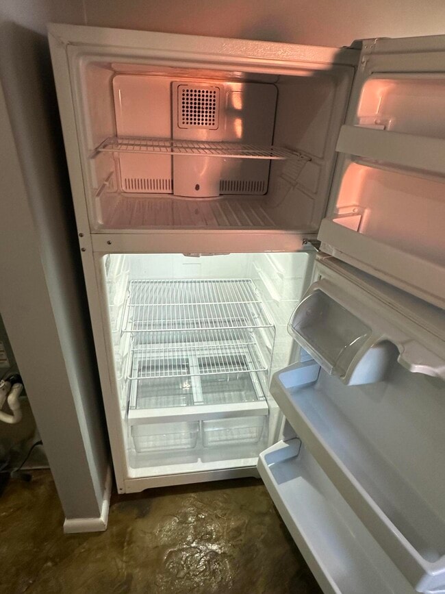 Building Photo - 703 Wilkinson Blvd