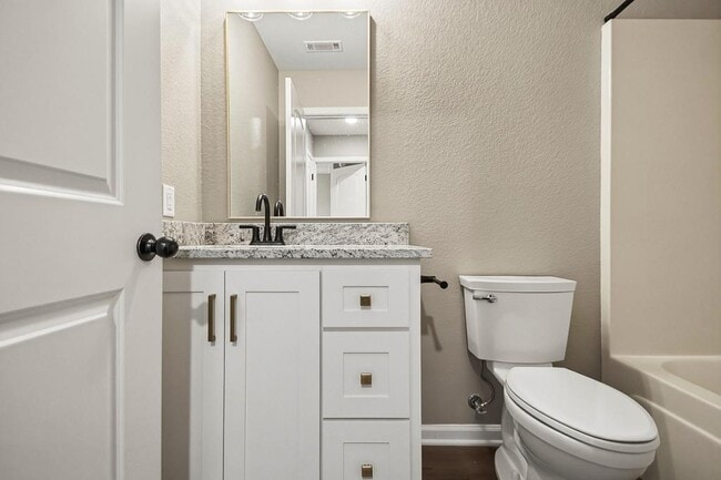 Building Photo - 8908 Teetwood Rd