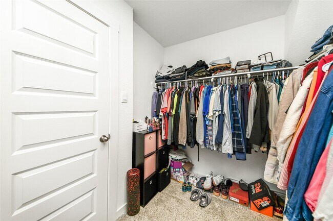 Building Photo - 31711 Melkridge Rd