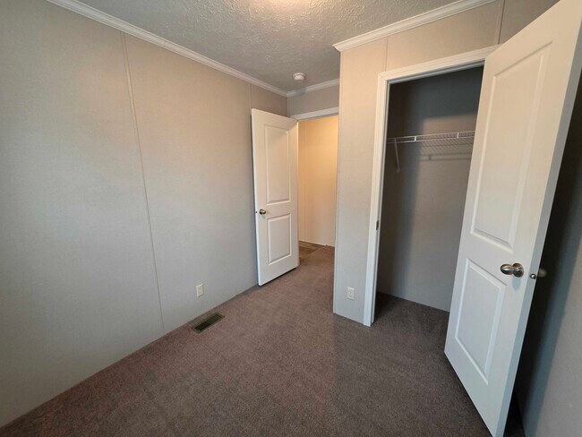 Building Photo - 3730 Birch St