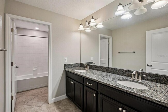Building Photo - 3147 Calvano Dr
