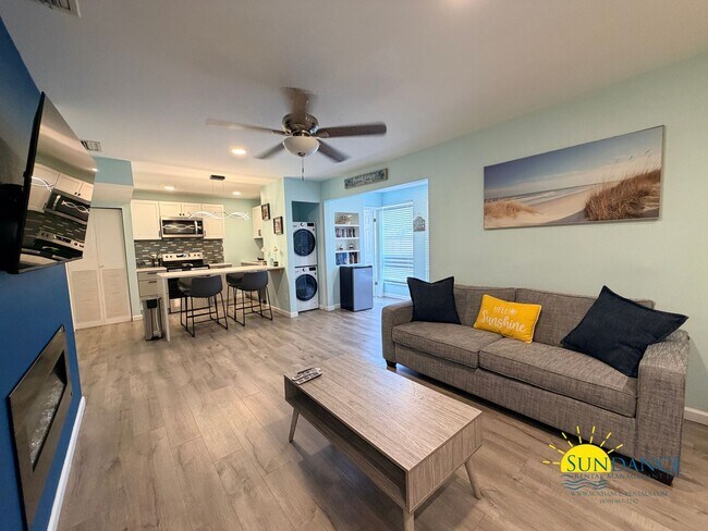 Building Photo - 4000 Gulf Terrace Dr