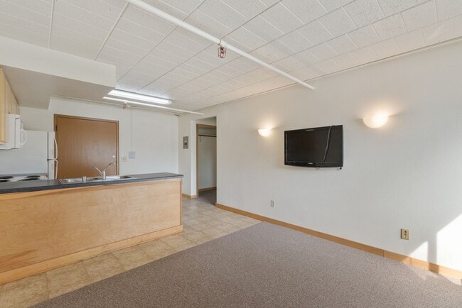 Building Photo - Kilbourn Terrace
