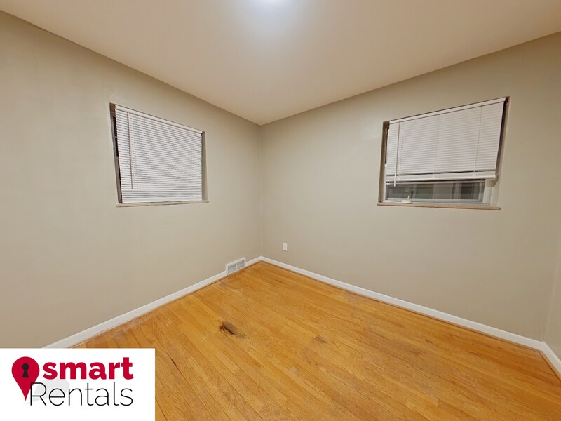 Building Photo - 6513 Laconia Dr