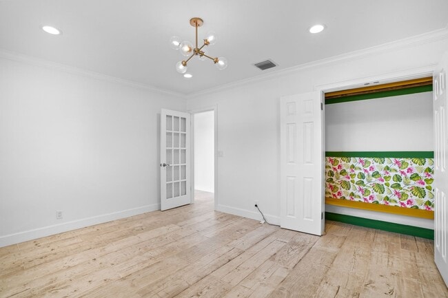 Building Photo - 4215 Roosevelt St