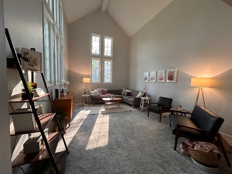 Building Photo - 6001 Heywood Cove