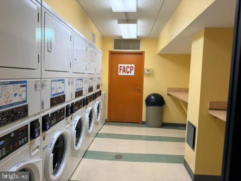 Building Photo - 75 S Reynolds St