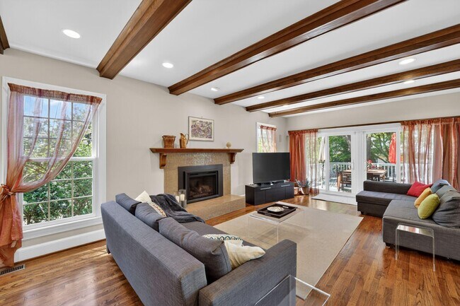 Building Photo - 5115 Cape Cod Ct
