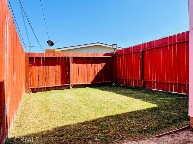 Building Photo - 2536 Orange Ave