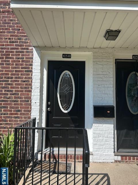 Primary Photo - 415 Ridge Rd