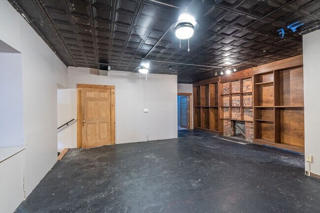 Building Photo - 1731 N 4th St
