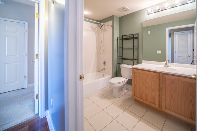 Building Photo - 77 N Wolf Rd