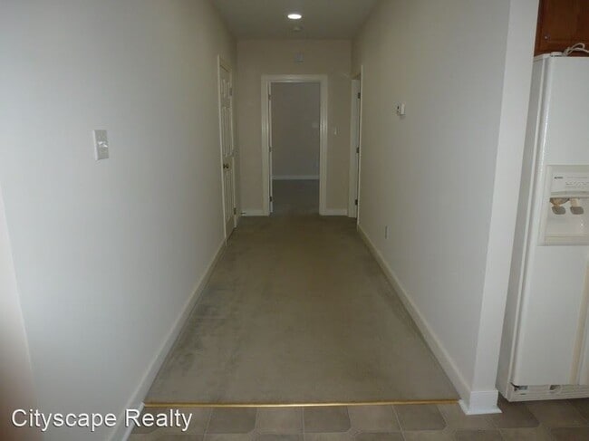 Building Photo - 1 br, 1 bath House - 4646 Old Fredericksbu...