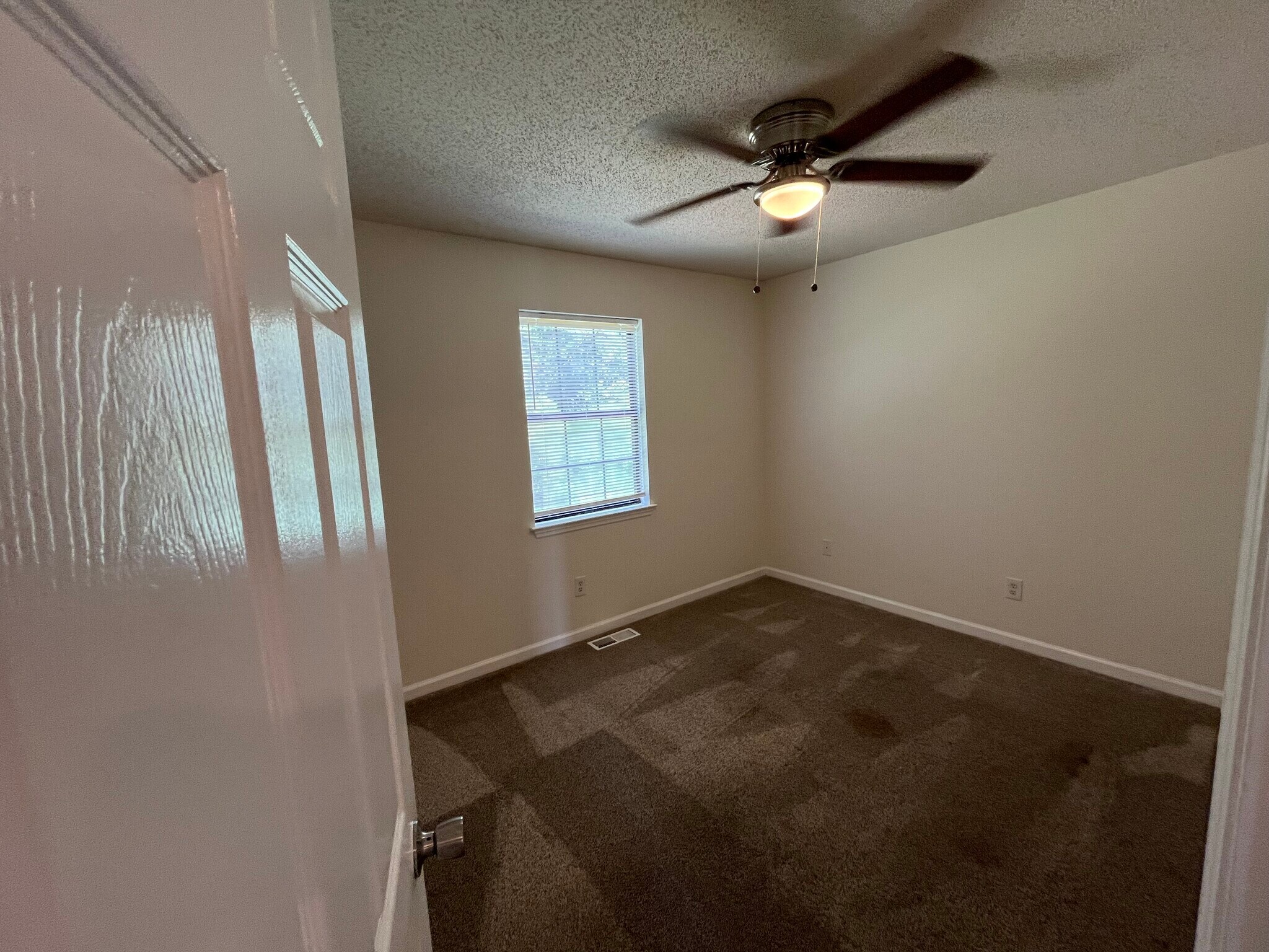 Building Photo - 1319 Stratton Place Dr