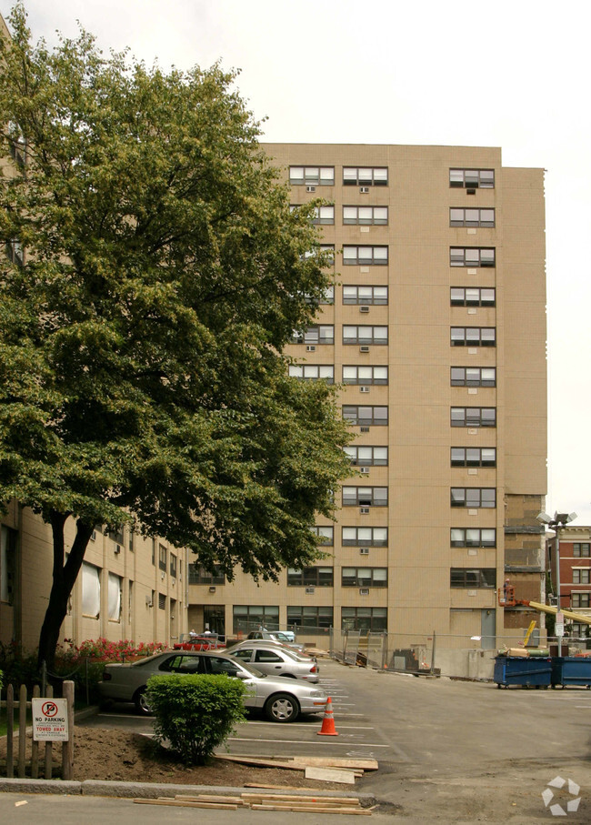 Building Photo - Morville House