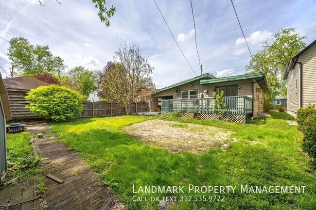 Building Photo - 3619 216th Pl