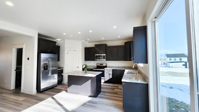 Building Photo - 302 Cottage Dr