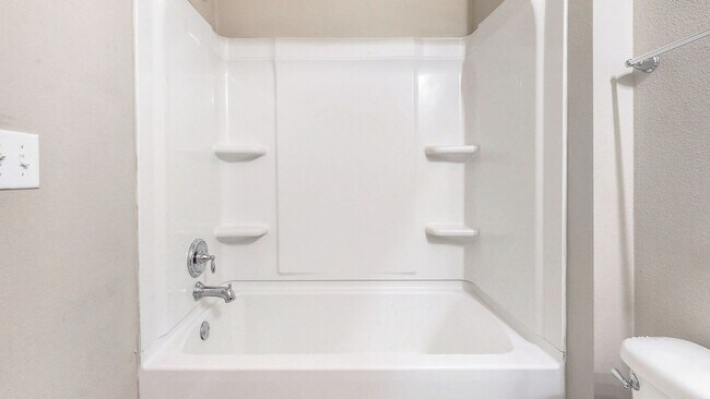 Building Photo - We are offering a November move-in special...