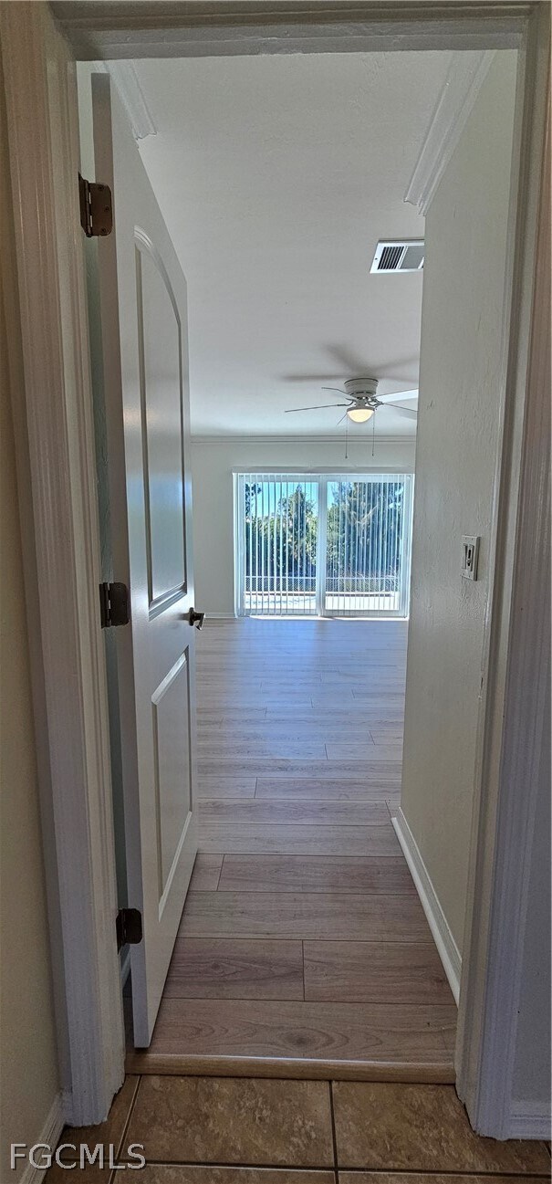 Building Photo - 420 SE 15th Terrace