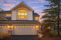 Building Photo - 467 Vaughn Cir