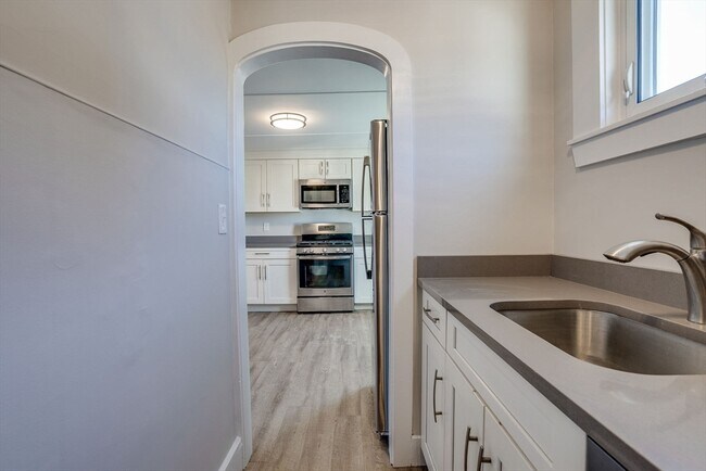 Building Photo - 31 High St