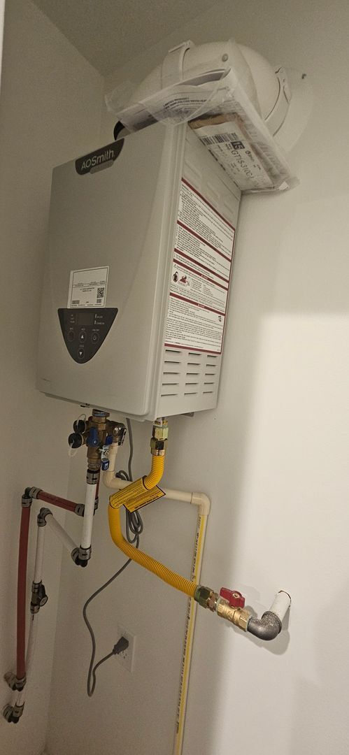 Building Photo - 2 Bedroom, 2 Bathroom Home for Rent in the...