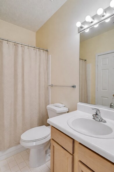 Building Photo - 14313 Climbing Rose Way