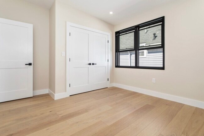 Building Photo - 57 Bellingham Ave