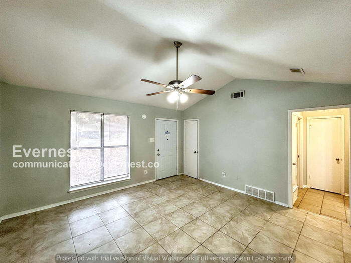 Building Photo - 6220 Forestgate Rd