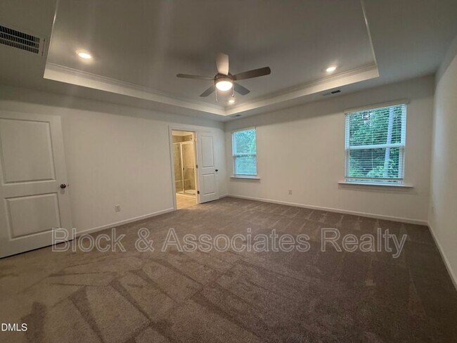 Building Photo - 611 Contento Ct