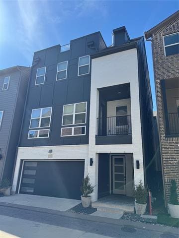 Building Photo - 2511 Carolwood Ln