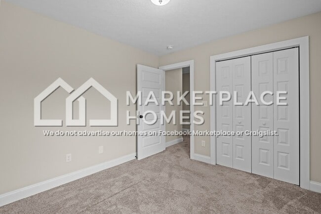 Building Photo - 100 Downsbury Rd