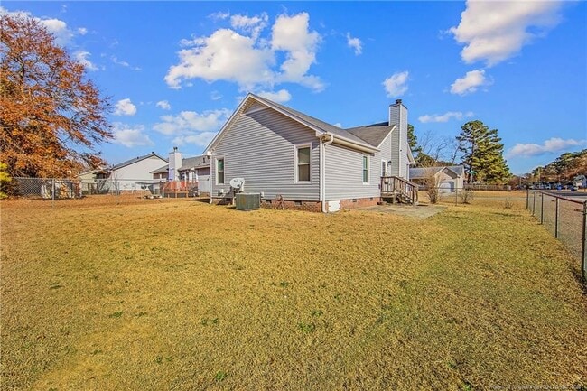 Building Photo - 1432 Rougemart Dr