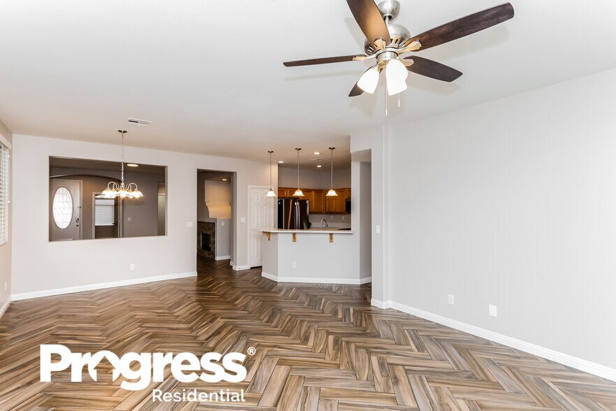 Building Photo - 681 Fontayne Ave