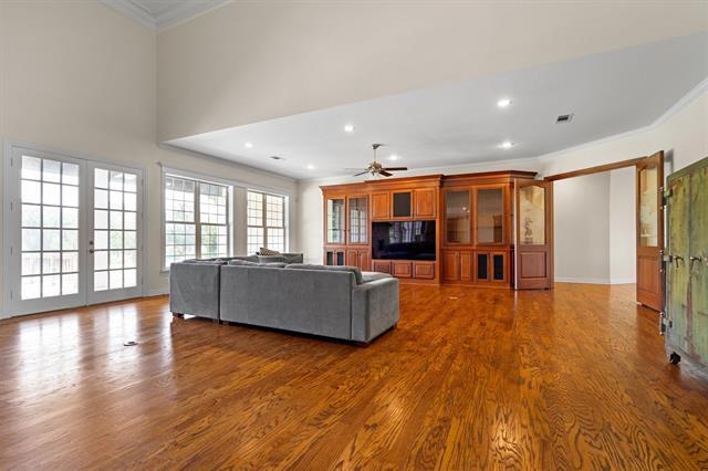Building Photo - 530 W Hickory Ridge Cir