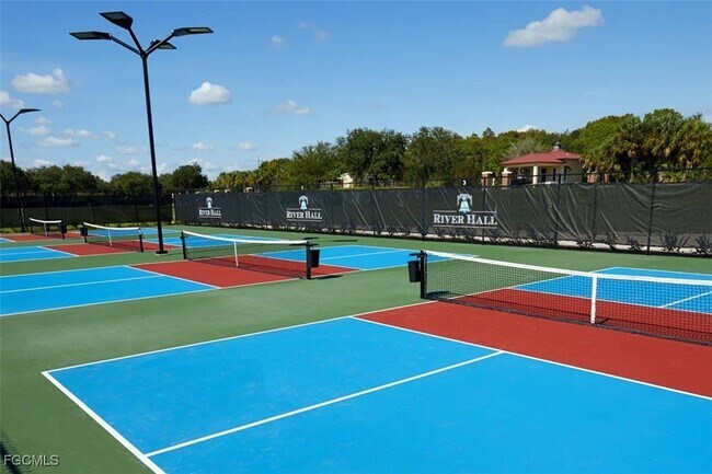 Building Photo - 3983 E Hampton Cir