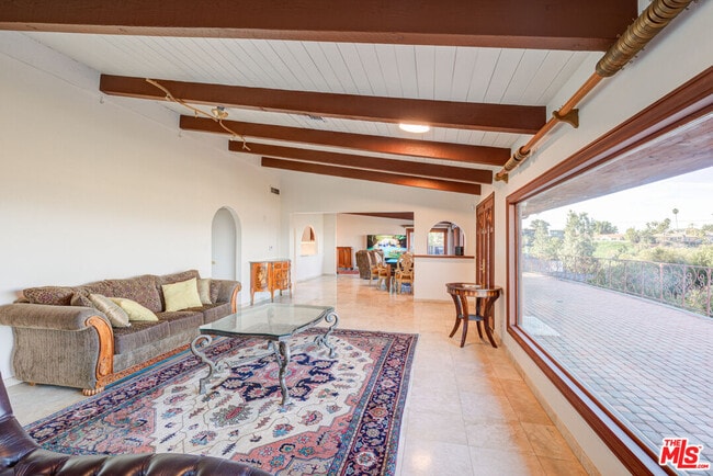 Building Photo - 4520 Gable Dr