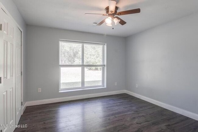 Building Photo - 22530 Saucier Lizana Rd