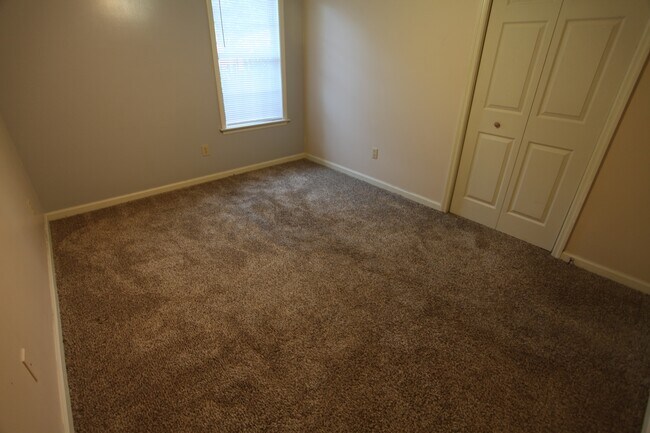 Building Photo - 3bed/2bath in Northpoint Subdivision for August!