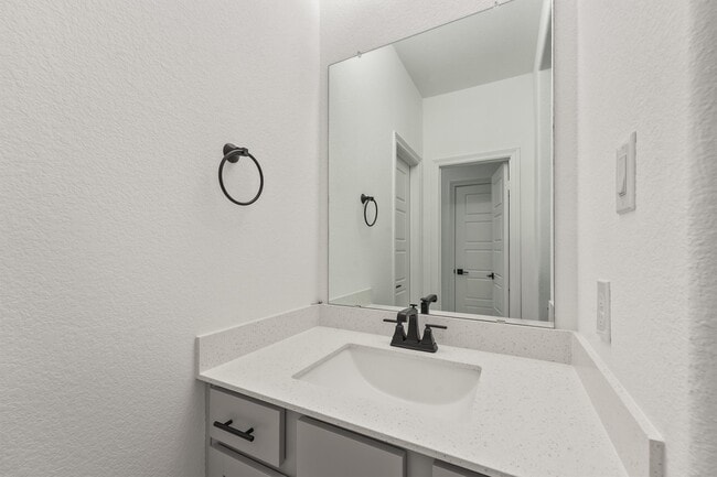 Building Photo - 30330 Parkside Passage Dr