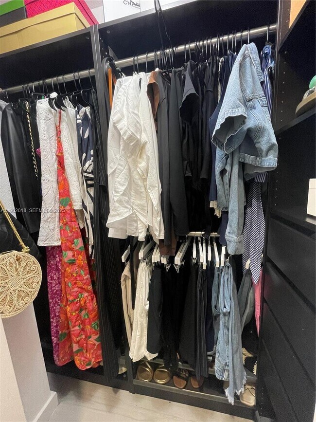 Building Photo - 11605 NW 89th St