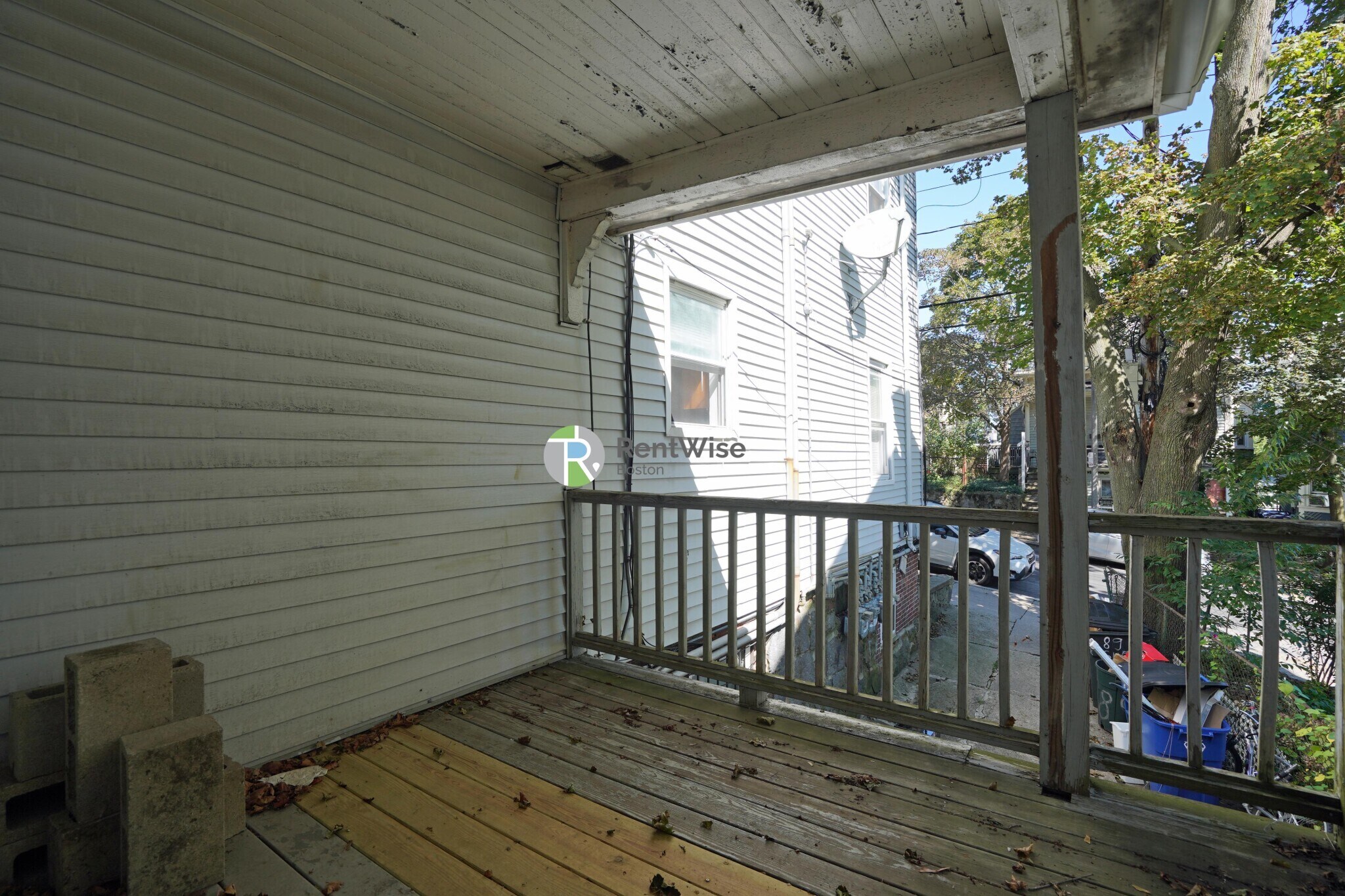 Building Photo - 89 Sheridan St