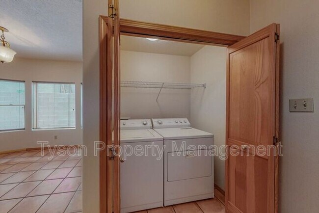 Building Photo - 10509 Tuscany Dr NW