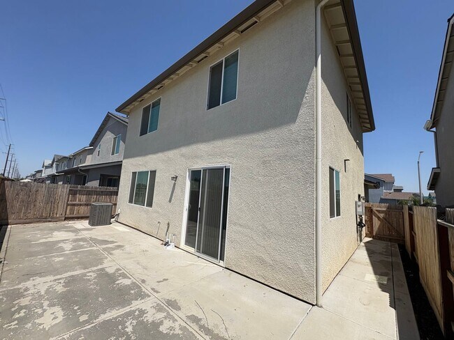 Building Photo - 1011 W Payson Ave
